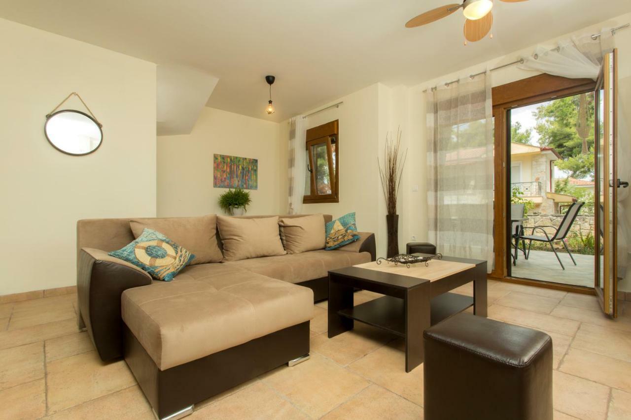 Izabella Sea Side Villa Siviri Exteriér fotografie